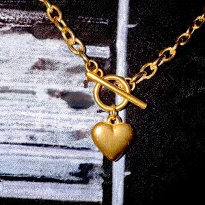 Gold Heart Pendant Necklace